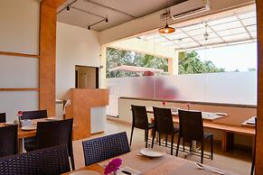 Malvan's Aishwarya Hotel