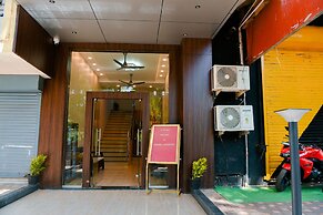 Malvan's Aishwarya Hotel