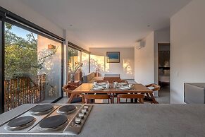 Great Located Private Villa W/amazing Rooftop Pool