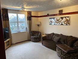 River Penthouse Apt 2BR Parking View St Neots Town Centre