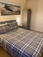 River Penthouse Apt 2BR Parking View St Neots Town Centre