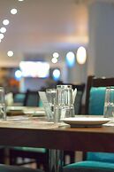 Hotel Seasons inn
