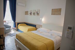 H22 Hotel