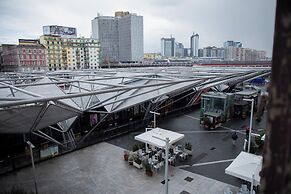 H22 Hotel