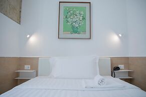H22 Hotel
