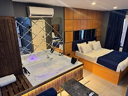 Guest Suites