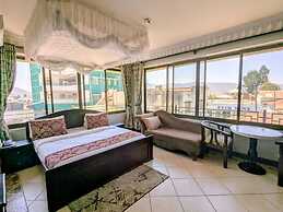 Alexander Hotel & Tours