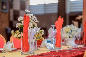 Alexander Hotel & Tours