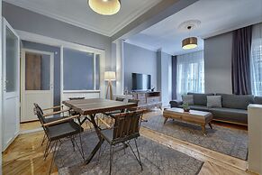 Marvelous Bright 4BR Ap in Taksim Square