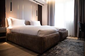 Emery Hotel