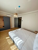 Loca Centre Suites