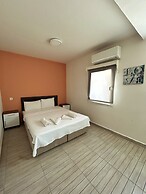 Loca Centre Suites