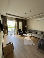 Loca Centre Suites
