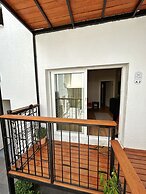 Loca Centre Suites