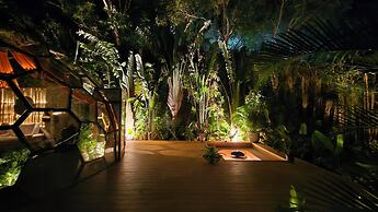 Glamping at Karuna El Nido