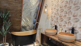 Glamping at Karuna El Nido