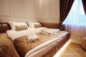 The Crown Boutique Hotel & SPA
