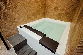 The Crown Boutique Hotel & SPA