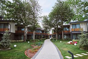 Parmos Otel