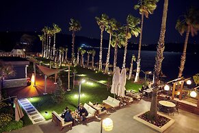 Parmos Otel