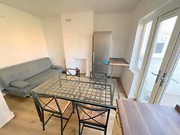 Spacious 4-bed House in Thornton Heath