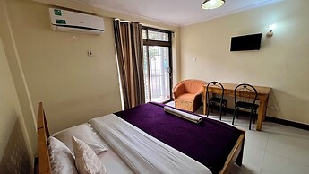 Runako Lodge