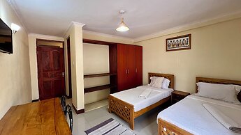 Runako Lodge