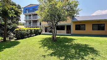 Runako Lodge