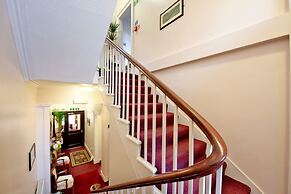 Luxurious Aberdeen Retreat Sleeps 21 & Parking