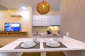 Gaia 1-BR Suite