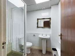 Jini Hotel