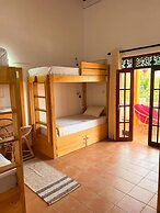 Hummus Hotel Hikkaduwa