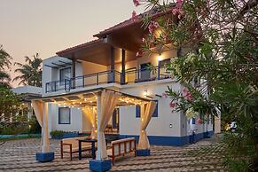 Seclude by the Lake Alleppey