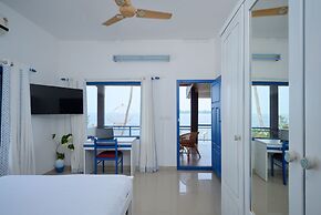Seclude by the Lake Alleppey