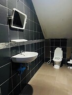KARON STUDIO APARTMENT