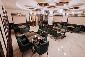 Bajaj's Karwan Inn