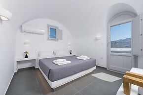 Golden View Jacuzzi Suites