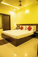 Hotel Saptarshi