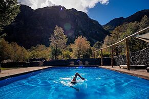 Hotel Roca Negra