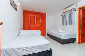 Oresca Hostel