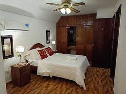 Casa Folks Bed and Breakfast