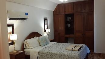 Casa Folks Bed and Breakfast