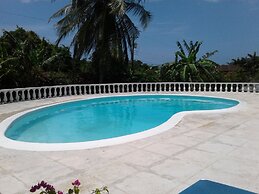 Villa Chinnor