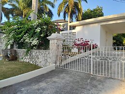 Villa Chinnor