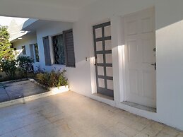 Villa Chinnor
