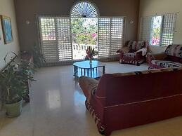 Villa Chinnor