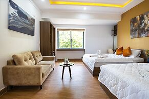 VALENTINO HOMESTAY