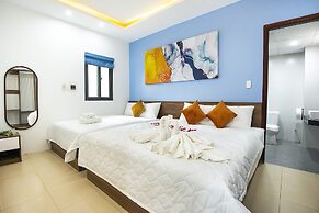 VALENTINO HOMESTAY