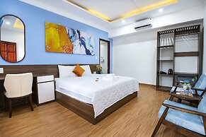 VALENTINO HOMESTAY