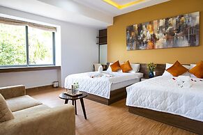 VALENTINO HOMESTAY